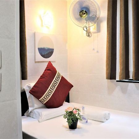 The One Inn Hong Kong Bagian luar foto